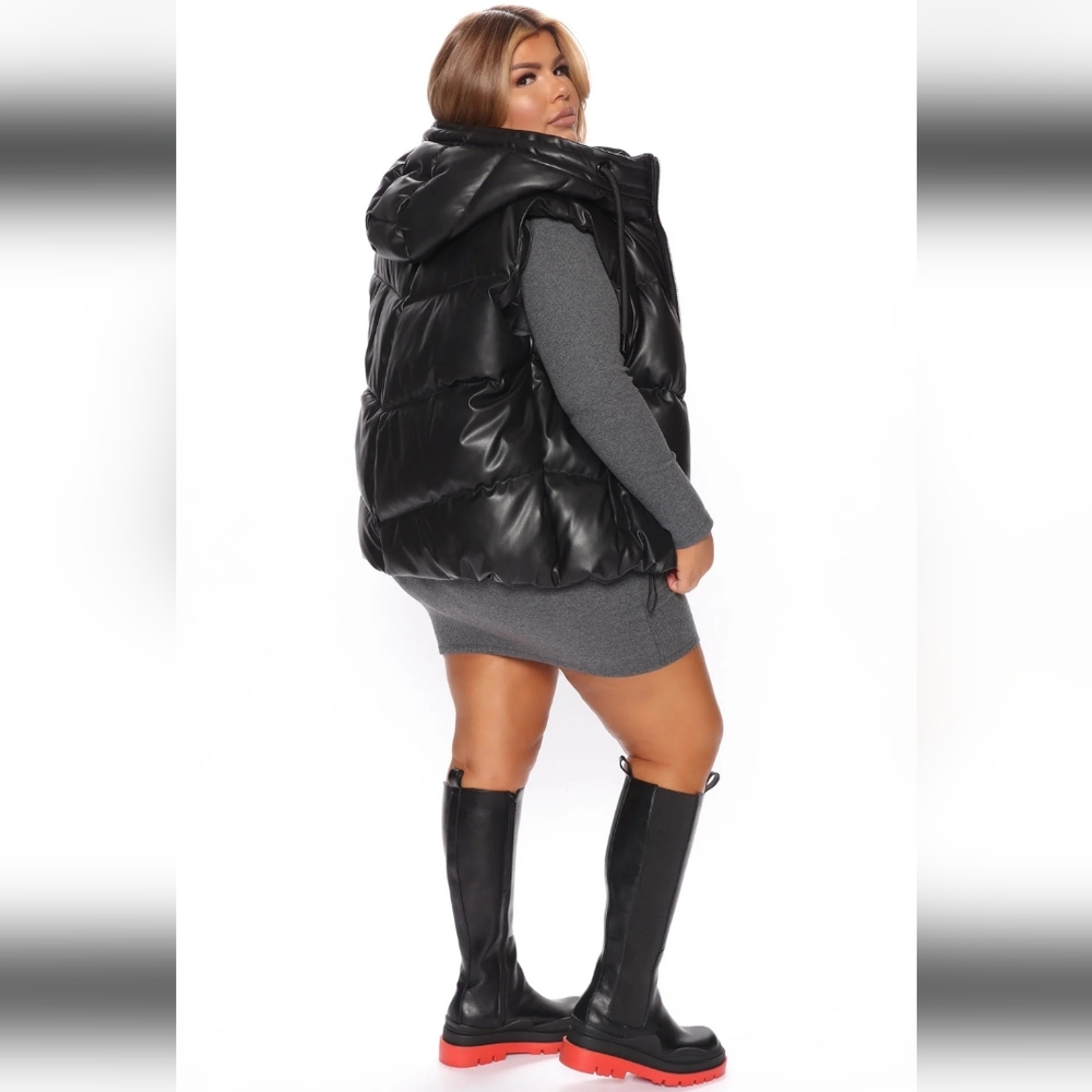 NWT Fashion Nova 1X Manifesting Things I Need Black Puffer Vest *D